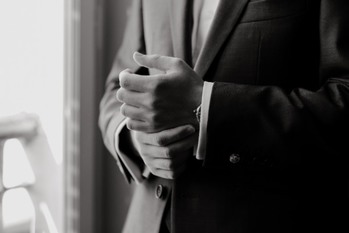 敏腕投資家が高級品という理由以外に「お金を出す基準」とは？