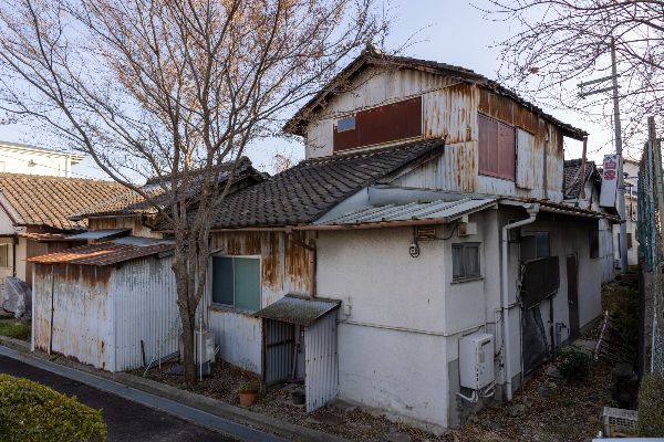 空き家を活用して収益に！活用方法12選と注意点を解説