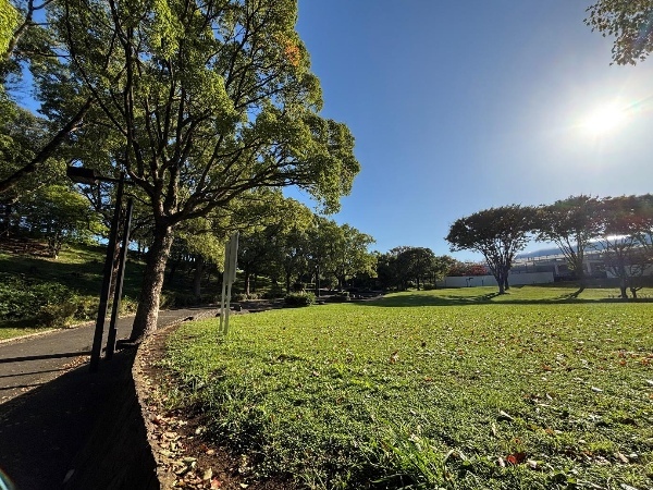 京浜急行電鉄 南太田駅